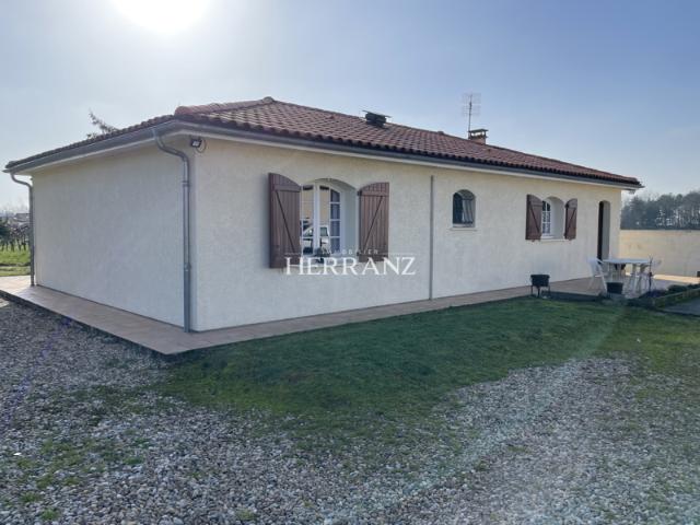 Sainte Colombe Maison 100 m2 de plain pied avec garage et