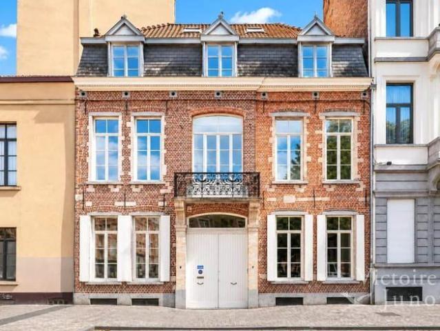 Sainte Catherine, exceptional house built in 1694