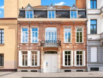 Sainte Catherine, exceptional house built in 1694