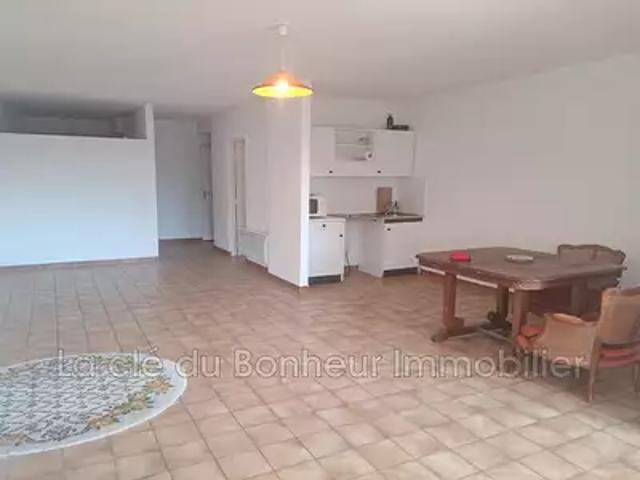 Sainte Croix du Verdon 04500 Achat / Vente appartement 2 pièces t2