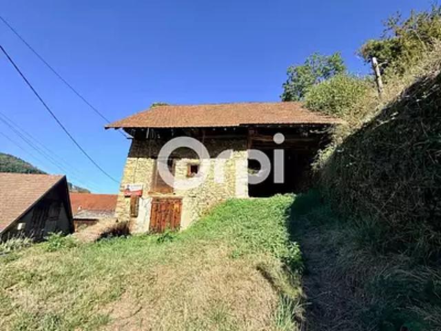 Sainte Agnès 38190 Achat / Vente maison 2 pièces t2 jardin