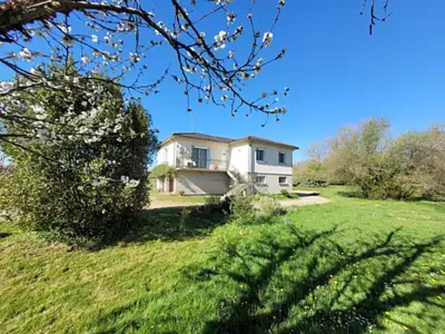 Sainte Bazeille 47180 Achat / Vente maison 8 pièces t8