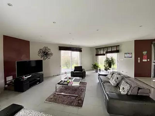 Sainte Eulalie 33560 Achat / Vente maison 6 pièces t6 au dernier étage