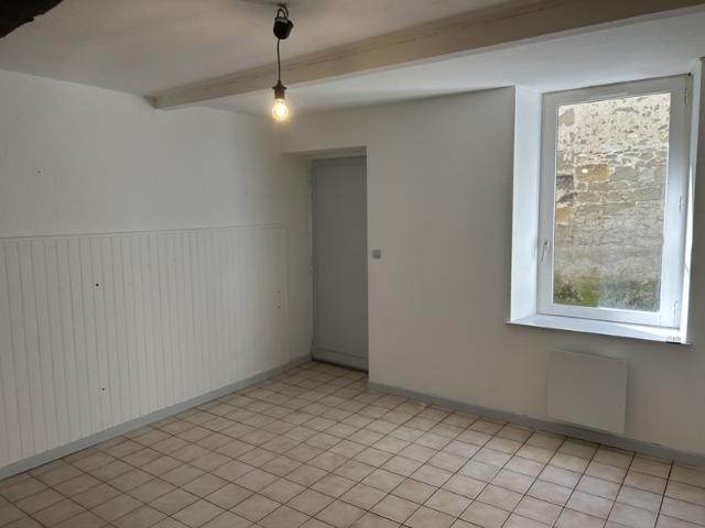 SAINTE EULALIE MAISON T4 PARKING PROXIMITE CLIMATISATI