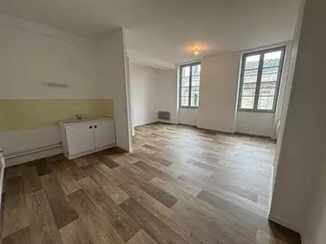 Sainte Foy la Grande 33220 Location appartement 2 pièces t2