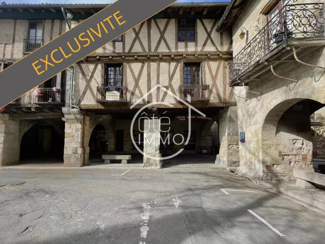 Sainte Foy La Grande Appartement au centre ville 160m² Sainte Foy la Grande
