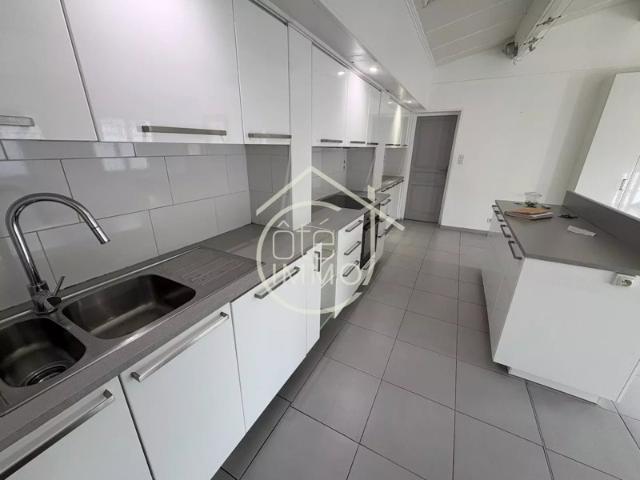 Sainte Foy la Grande: Maison Type T3 de 81m²
