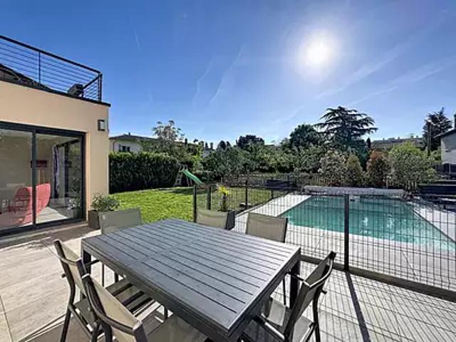 Sainte Foy lès Lyon 69110 Achat / Vente maison 6 pièces t6 au dernier étage piscine