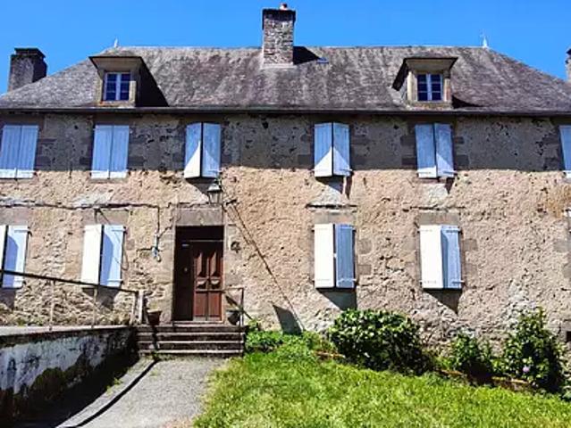 Sainte Féréole 19270 Achat / Vente maison 9 pièces t9 terrasse