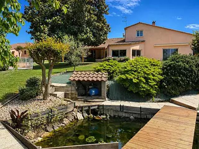 Sainte Livrade sur Lot 47110 Achat / Vente maison 7 pièces t7 piscine cave