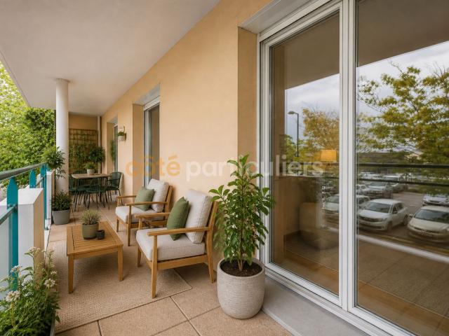 SAINTE LUCE SUR LOIRE CENTRE BOURG APPARTEMENT 3 PIECES 89 M2 GARAGE TERRASSE