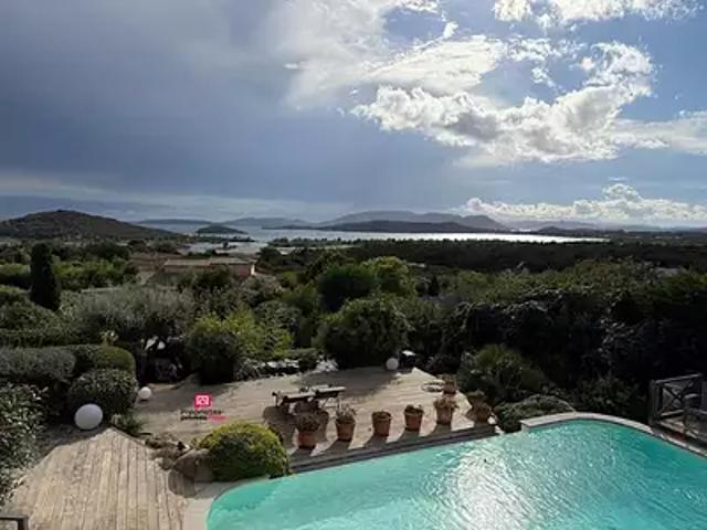 Sainte Lucie de Porto Vecchio 20144 Achat / Vente maison 5 pièces t5 piscine jardin