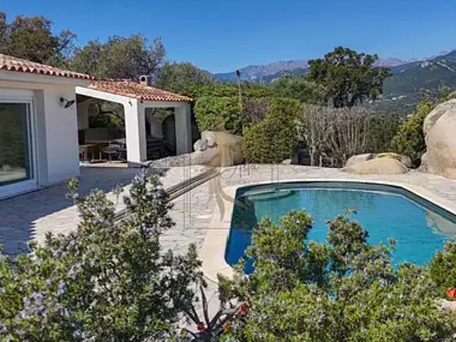Sainte Lucie de Porto Vecchio 20144 Achat / Vente maison 6 pièces t6 piscine