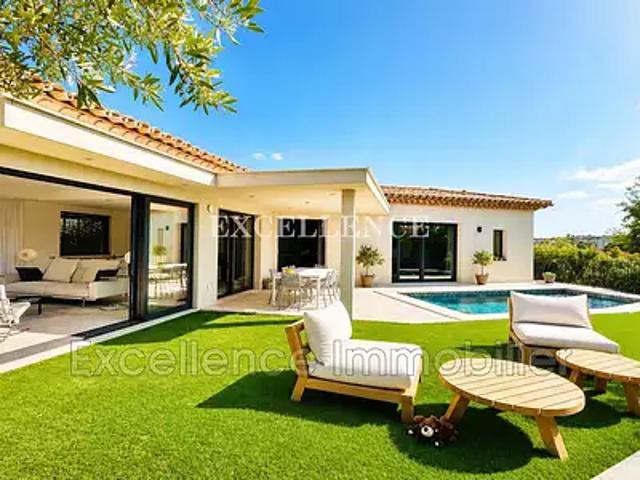 Sainte Maxime 83120 Achat / Vente maison 5 pièces t5 piscine