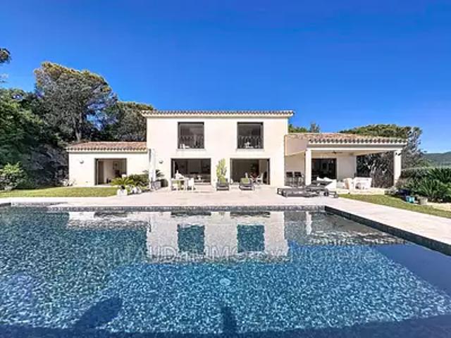 Sainte Maxime 83120 Achat / Vente maison piscine parking