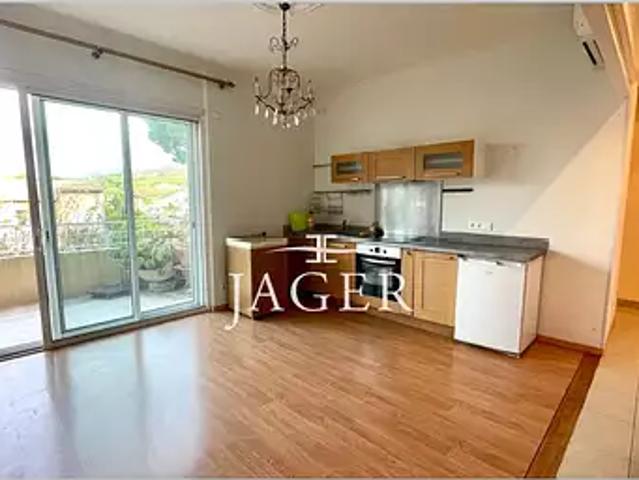 Sainte Maxime 83120 Achat / Vente appartement 3 pièces t3 terrasse parking