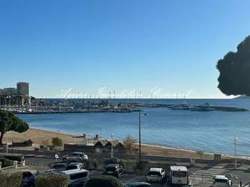 Sainte Maxime 83120 Location appartement 2 pièces t2 terrasse parking