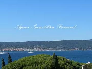Sainte Maxime 83120 Location appartement 3 pièces t3 au dernier étage