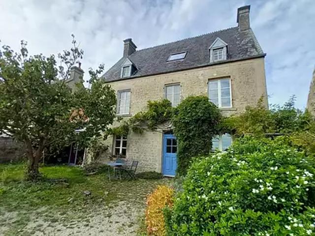 Sainte Mère Eglise 50480 Achat / Vente maison 6 pièces t6 au dernier étage terrasse