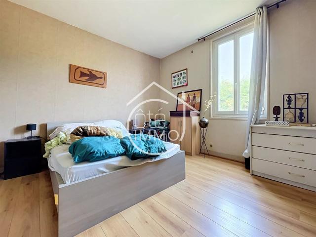 Sainte Terre: Maison de caractère en pierre 188m² Sainte Terre