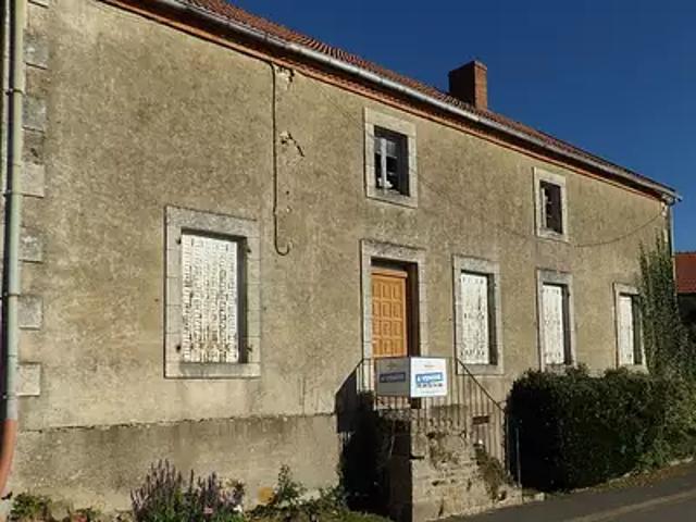 Sainte Thérence 03420 Achat / Vente maison 3 pièces t3 cave