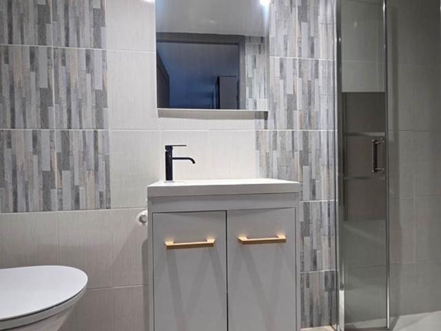 SAINTES APPARTEMENT TYPE 2 EN REZ DE CHAUSSEE