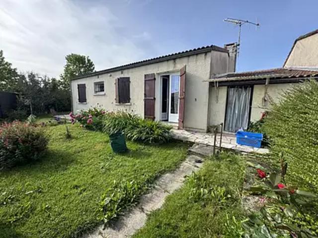 Saintes 17100 Achat / Vente maison 4 pièces t4