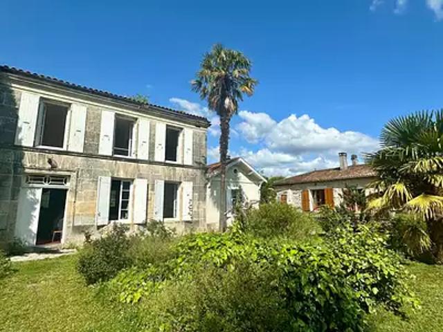 La Chapelle des Pots 17100 Achat / Vente maison 6 pièces t6 au dernier étage