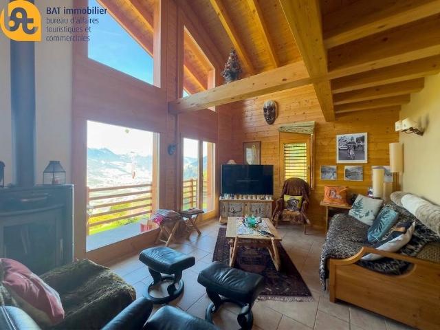 SAISON HIVER Chalet chaleureux à Grône – Vue imprenable sur les montagnes