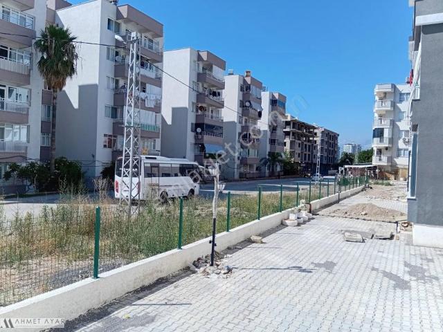Sakarya Mahallesi Seçkin Sitesinde Satılık 3+1 Daire