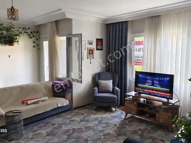 Sakarya Adapazari Merkezde 2+1 Satılık Daire