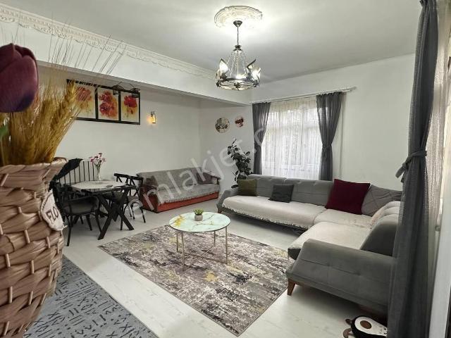 Sakarya Akyazı'da 780 M² Arsa İçinde Satılık Müstakil 2+1 Ev