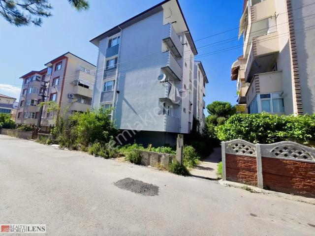 Sakarya Erenler Dilmen Mahallesi Yaptaş Konutlarında Kiralık !