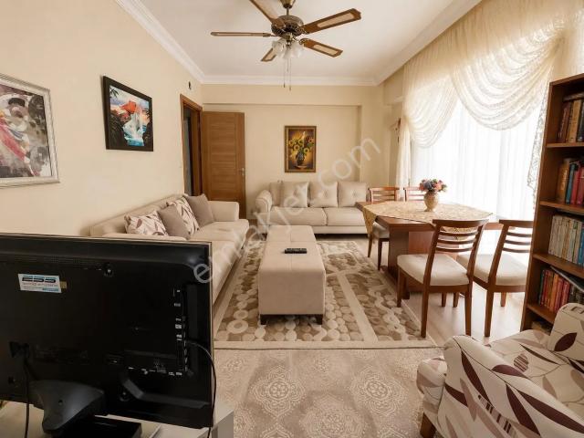 Sakarya Karasu Yalı Da Satılık Havuzlu Site İçerisinde 2+1 Lüx Daire