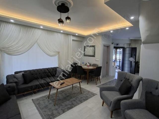 Sakarya Karasu Aziziyede Satılık 3+1 Havuzlu Site