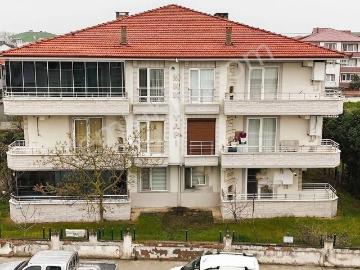 Sakarya Karasu Da Deniz Kenarında Güzel Ve Şirin 2+1 Daire
