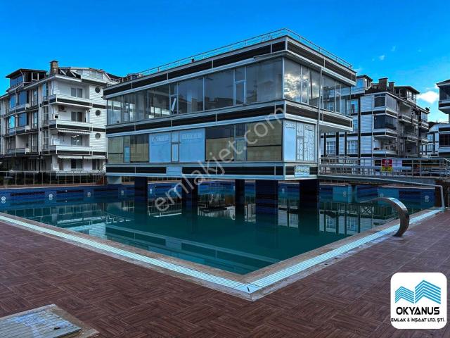 Sakarya Karasu Da Havuzlu 2+1 Daire Yüksek Giriş