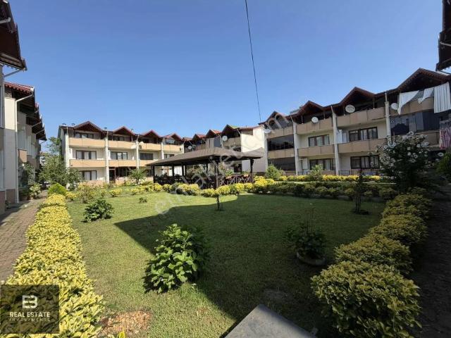 Sakarya Karasu'da 4+1 Komple Eşyalı Tripleks Satılık Villa