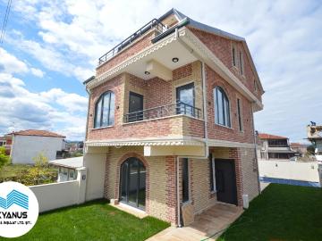 Karasu, Sakarya, Marmara Bölgesi - Uüzme havuzu