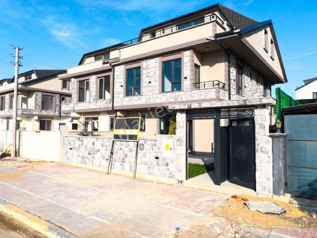 Sakarya Kocaali’de Şık Ve Ferah 3+1 Villa – Kaçırılmayacak Fırsat!