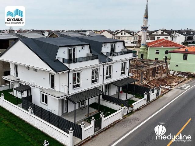 Sakarya Kocali De Güzel Ve Şirin Satılık 3+1 Villa Denize Yakın