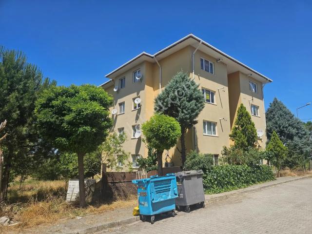 Sakarya Korucuk Vakıfkent Sitesinde Eşyalı Satılık Arakat Daire
