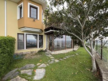 Sakarya Royal'den Doğa Ve Şehir Manzaralı Satılık Villa