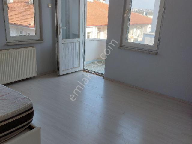 Sakarya Serdıvan Merkezde 3+1 Esyalı Kıralık Daire