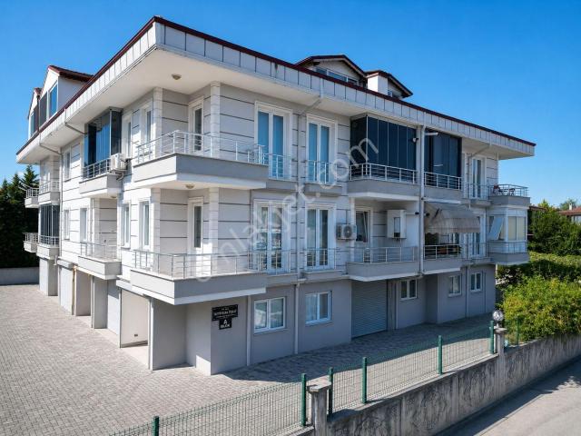 Sakarya Serdivan Arabacıalanı Mahallesi'nde Satılık 4+1 Çatı Dubleks Daire
