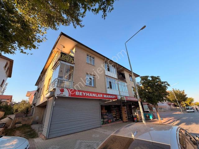 Sakarya Sosyal Tesisleri Yanı Acil Satılık 2+1 Daire