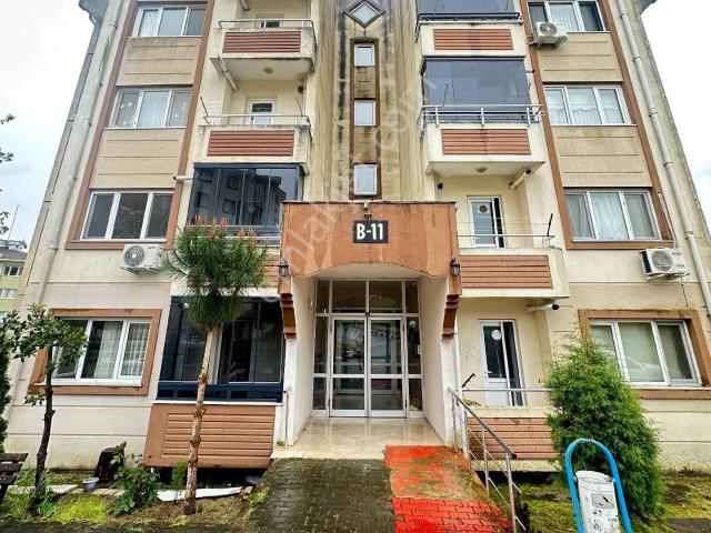 Sakarya Zümrüt Emlak'tan Korucuk Dorukkent Sitesi 2+1 Kiralık Daire