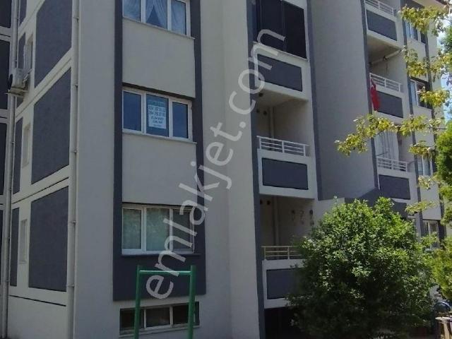 Sakarya Zümrüt Emlak'tan Korucuk Mahallesi İlkokul Yanı 3+1,105 M2, Kiralık Daire