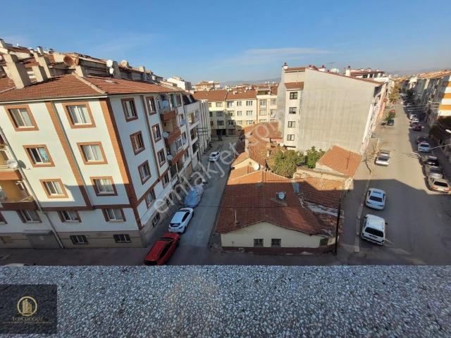 Sakarya 2 Caddesinde 2+1 Teraslı Daire