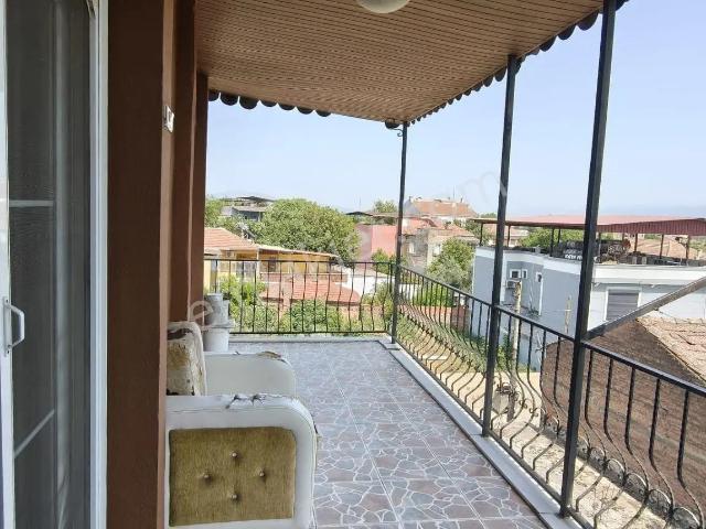 Yüksek Model Araç Takasına Açık! Sakin Bir Hayat İçin  Bayındır Çırpı Mah. 2+1 90m2 Darie Satılık